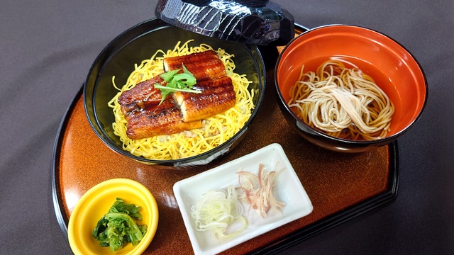 鰻丼と冷やしかけ蕎麦セット