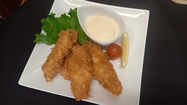 【土日祝限定】　三陸産牡蠣フライ