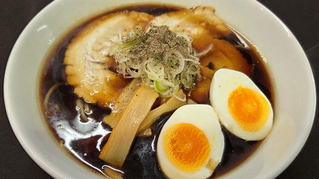 【期間限定ご当地麺】富山ブラック風ラーメン